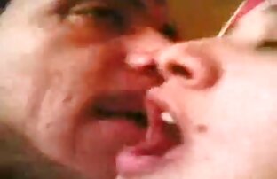 XXX पूरे शरीर मलाई वसा इंग्लिश मूवी सेक्सी ग्राहक गद्दे पर